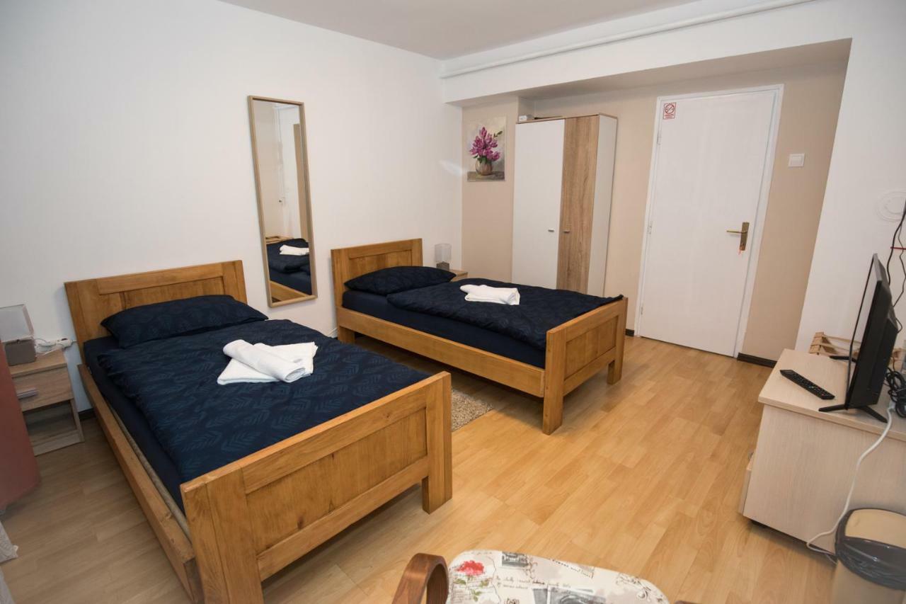 Apartman Tusek-Bjelovar Lägenhet Zdralovi Exteriör bild